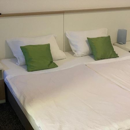 Apartment Karlovac Bilik gambar