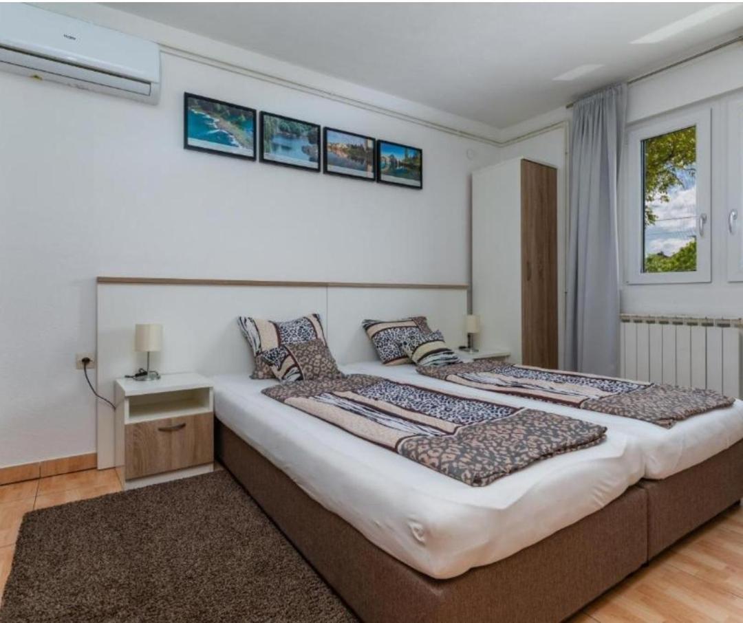Apartment Karlovac Luaran gambar