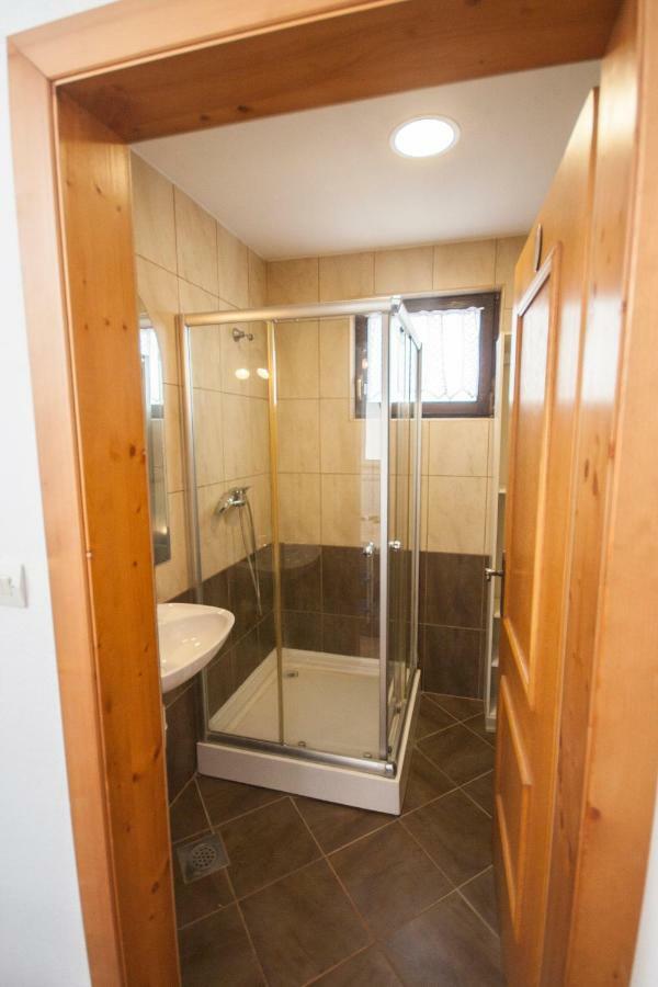 Apartment Karlovac Luaran gambar
