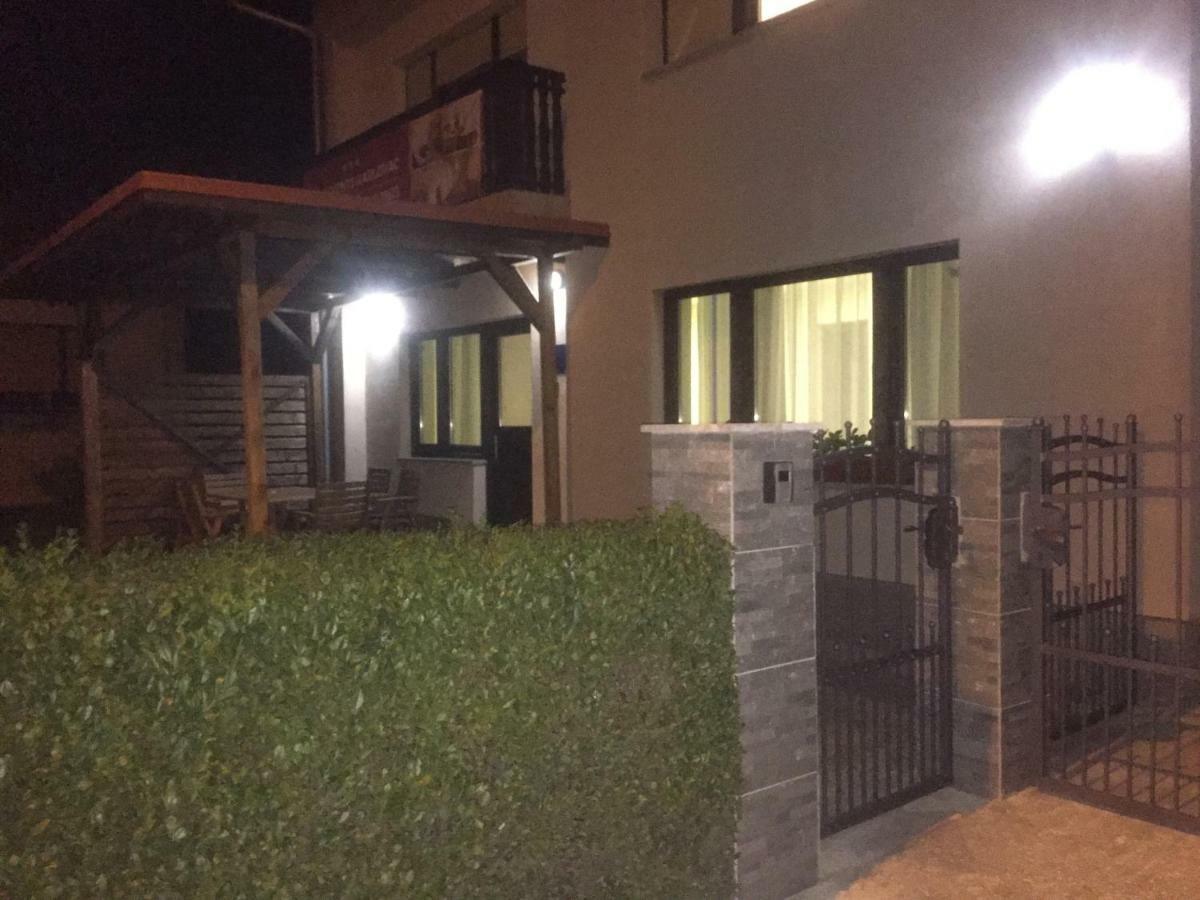 Apartment Karlovac Luaran gambar